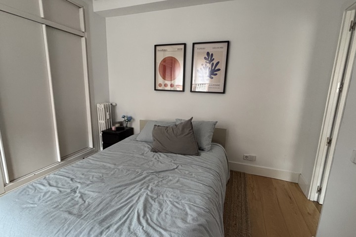 Sunny & Spacious Castellana Home - 8