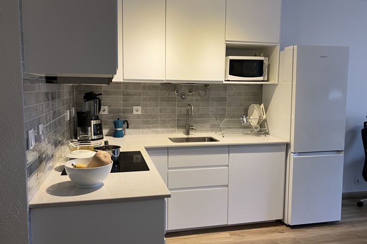 Work remotely by the ocean, surf, sun and Lisbon - 3