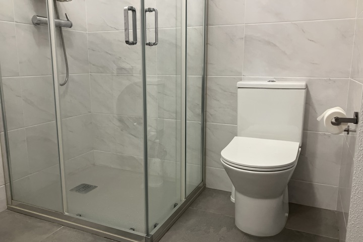 Work remotely by the ocean, surf, sun and Lisbon - 9