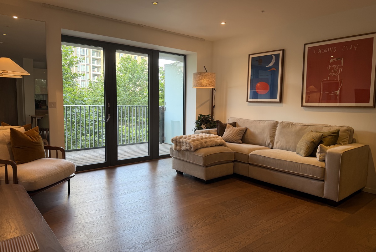 Spacious 2 bed flat in London