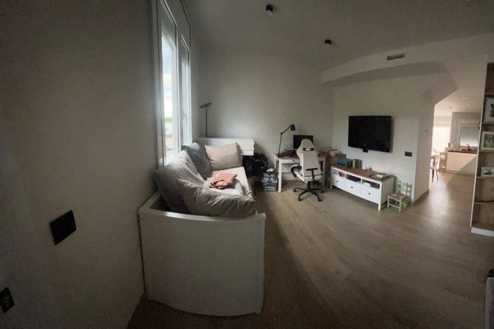 A small and cozy home, with a lovely t - 1