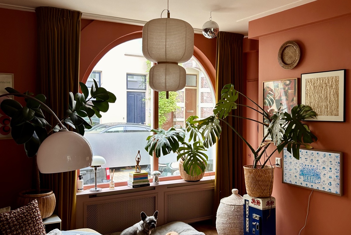 Stylish Townhouse with Sunny Garden in Historic Ar