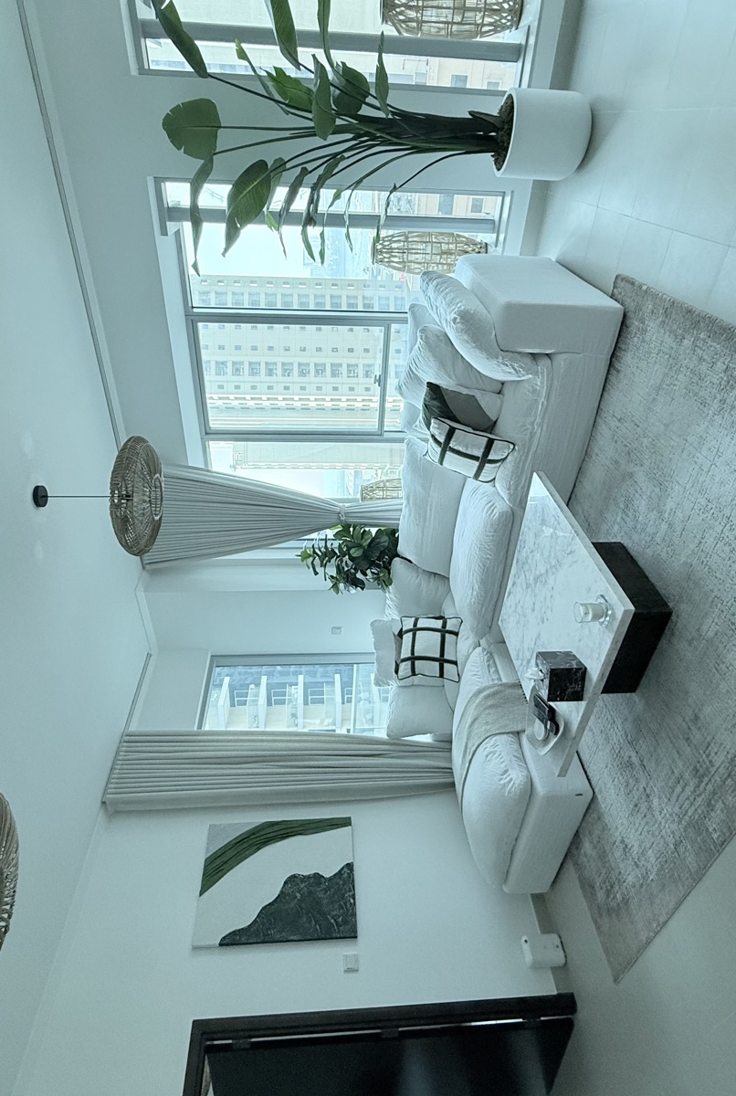 1-flat bedroom in the heart of Dubai Marina with s