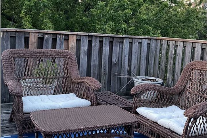 Cozy apartment with a private deck - 2