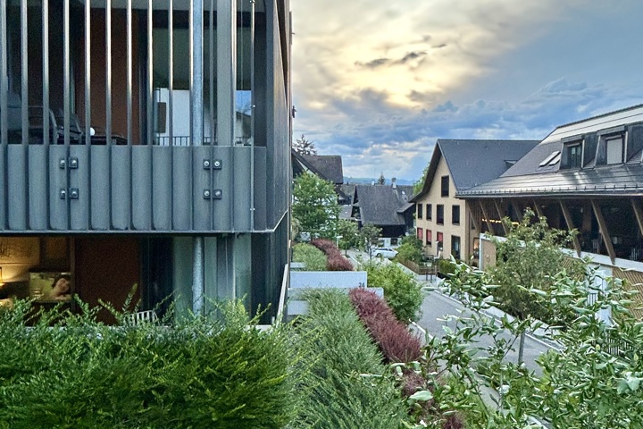 Lakeview appartment with private garden - 1