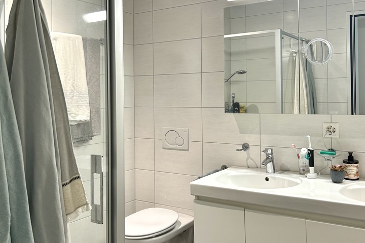 Lakeview appartment with private garden - 21