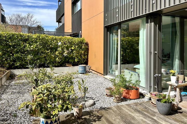 Lakeview appartment with private garden - 23