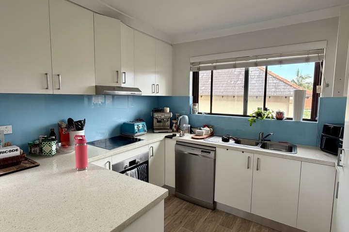 Paddington 2 bedroom home - 3