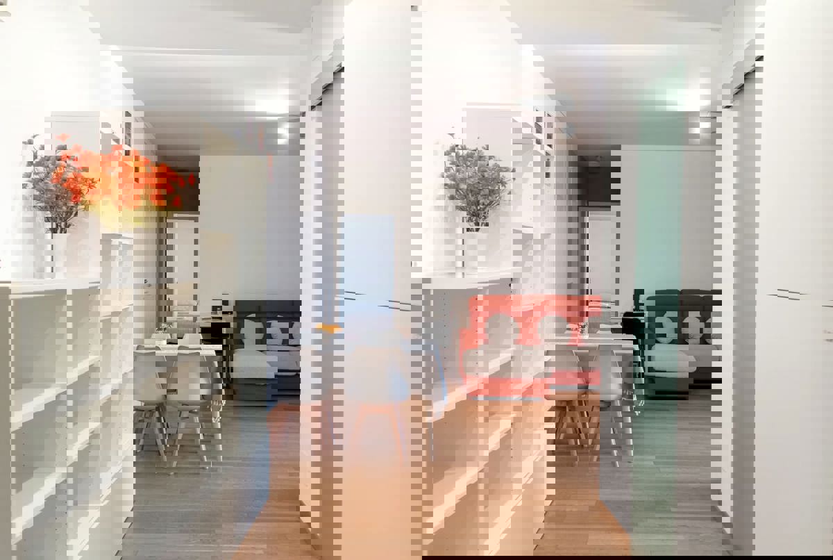 Venice station apartment Quiet conveniet economic