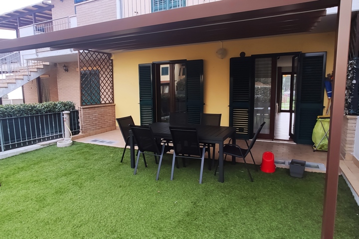 Peaceful garden home with workspace & fast Wi-Fi - 1