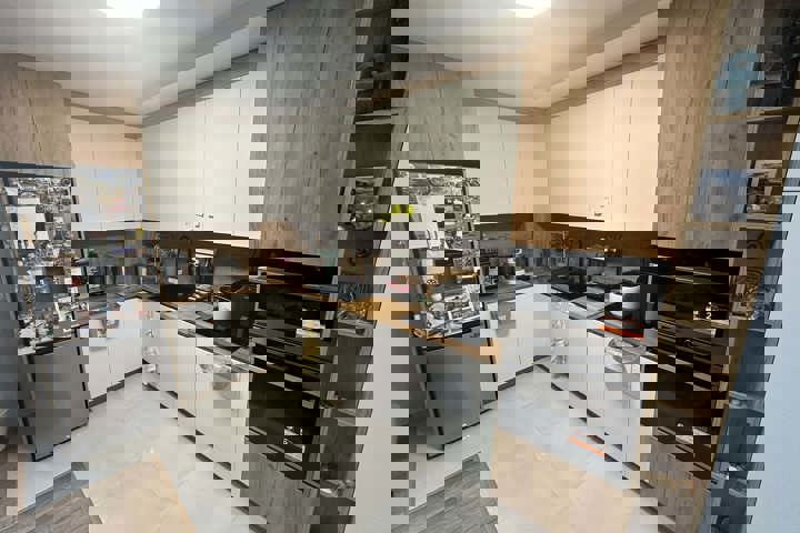 Modern apartment near Paradise Mall & Metro - 4