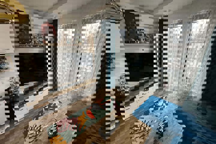 Modern apartment near Paradise Mall & Metro - 3