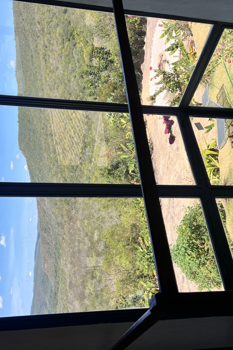 Eco chic home near oasis natural pools - 18