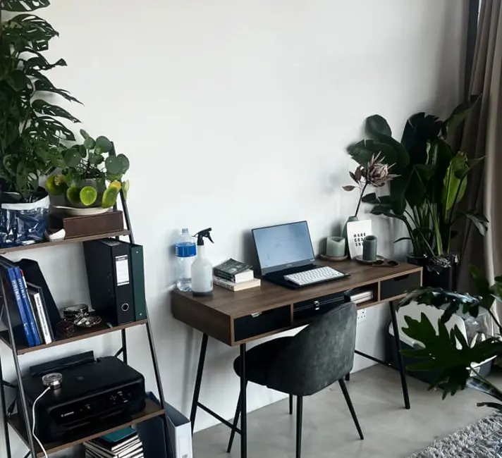 Cape Town, South Africa 2 beds · 3 workspaces · 310 Mbps WiFi
