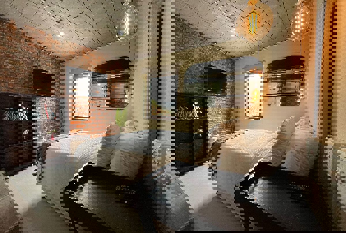 The Carved Rock-entire apartment unit