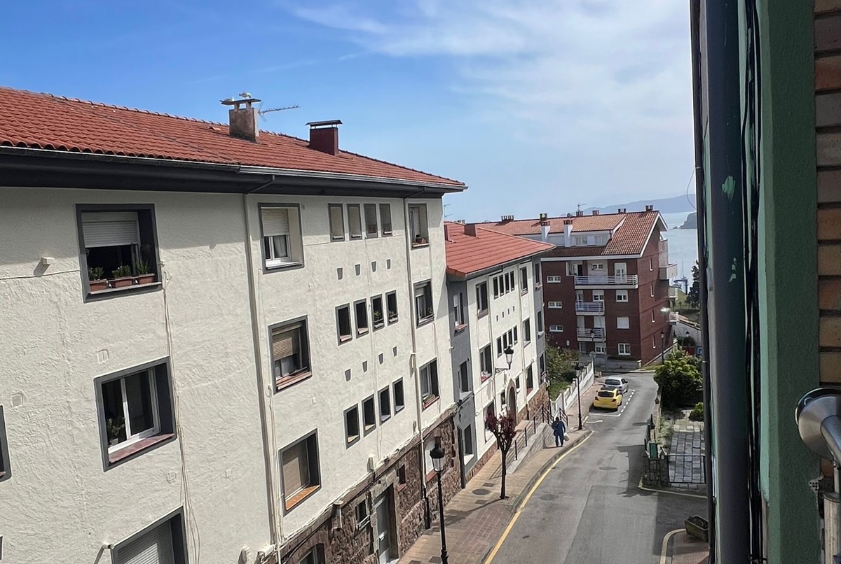 apartment in candas!
