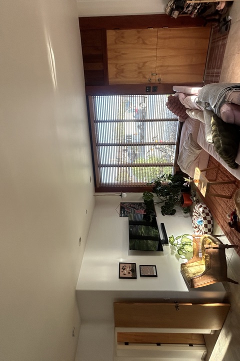 Coastal MCM home in a unique artist community - 2