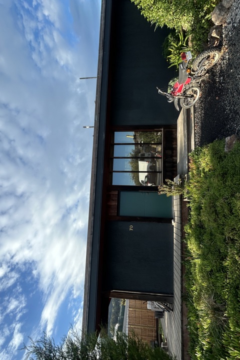 Coastal MCM home in a unique artist community - 8