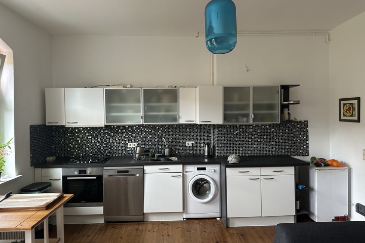 Friedrieshchain apartment with a soundsystem - 12