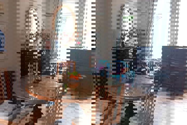 Beautiful Victorian House - 2