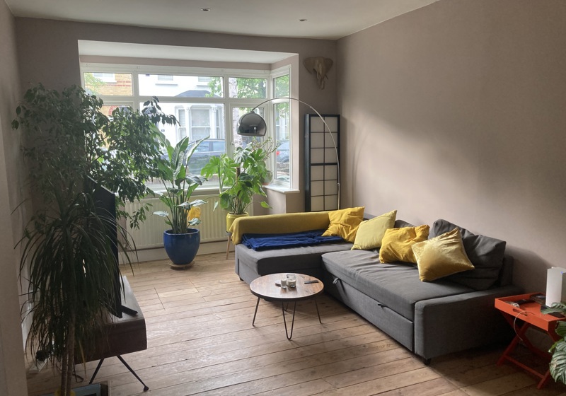 home swap in London, England