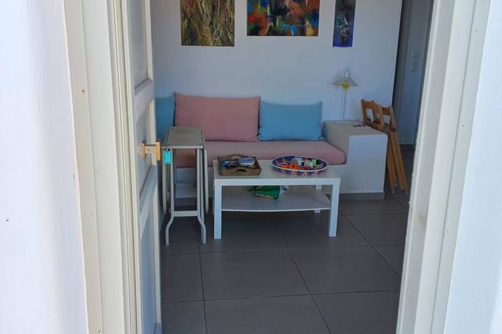 cosy blue and white by the sea - 1