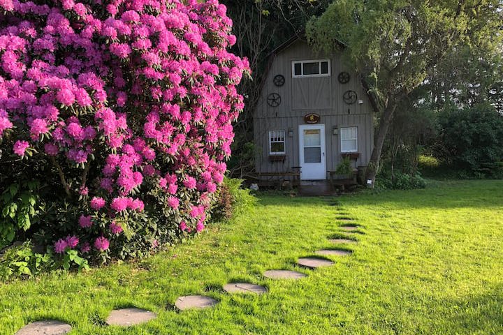 Wildflower Cottage - 1