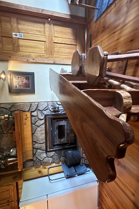 Lovely cabin on a stunning whitewater river - 4