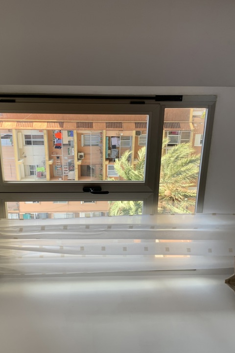 Bright 1-bedroom apartment in Valencia - 4