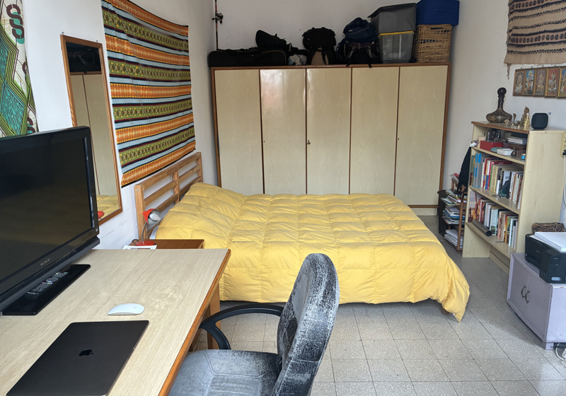 home swap in Naples, Italy