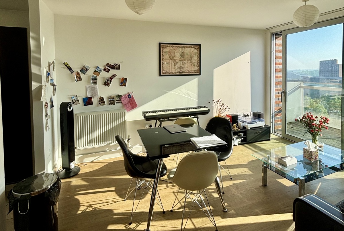 Cozy 1 Bedroom Flat in Bow (E3)