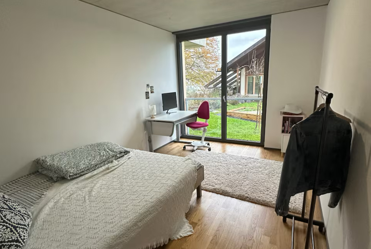 Relaxed home in quite Swiss neighborhood