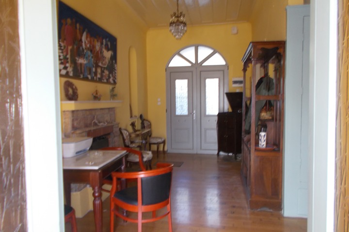 Beautiful house in the best area - 1