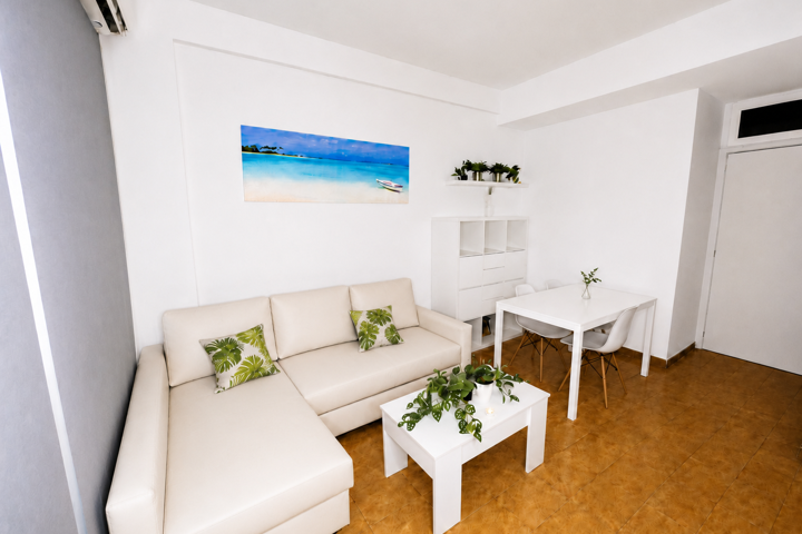 Sunny Spanish Home Near the Beach - 2