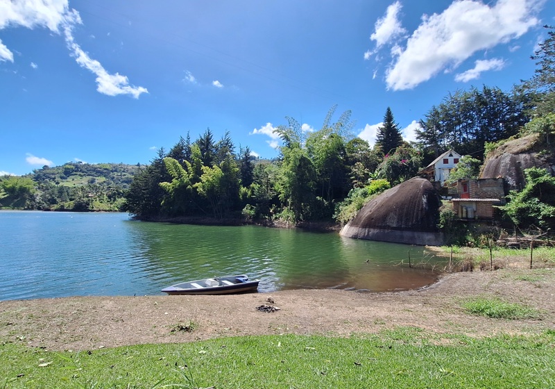 home swap in El Peñol, Colombia