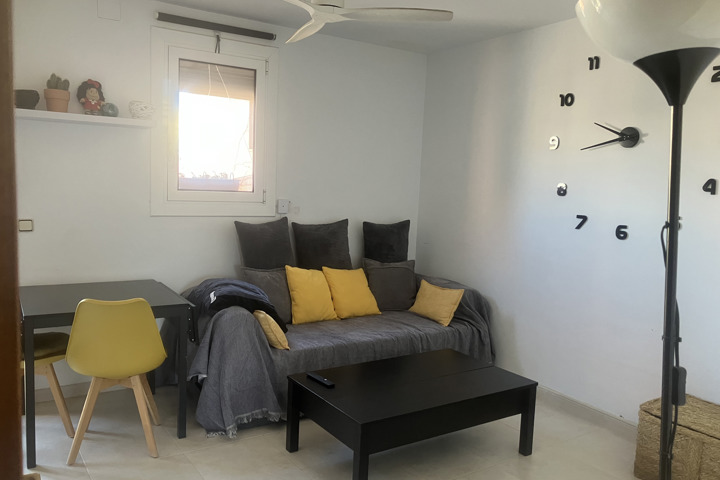 Sun-Drenched Gem in the Heart of Vibrant Gràcia - 3