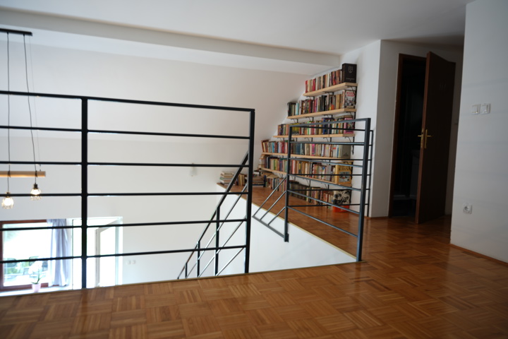 Cozy Apartment with Terrace & Nature Views - 10