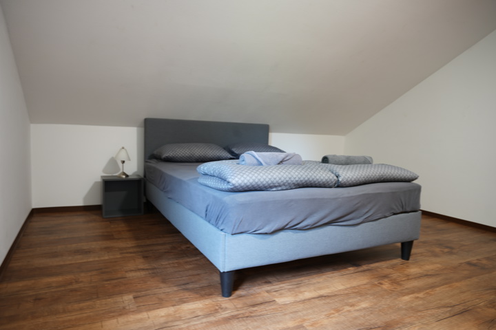 Cozy Apartment with Terrace & Nature Views - 11