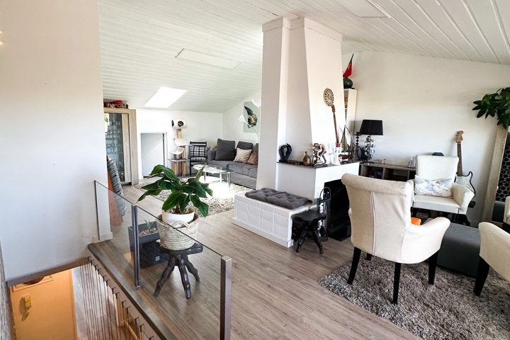 Penthouse in the outskirts of Cascais - 1