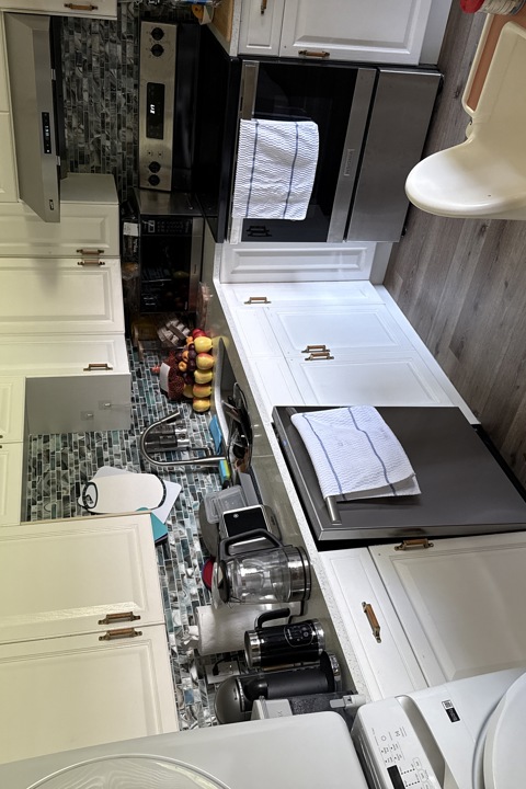 Bright 2-BR Family-Friendly Walk-Out with Yard - 2