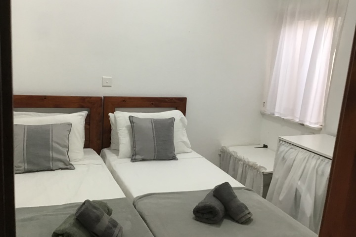 Seafront Groundfloor 2-bedroom Apartment - 6