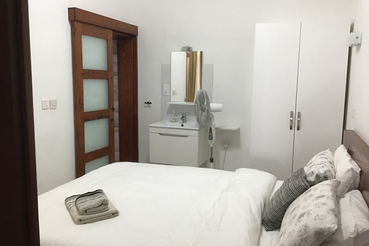 Seafront Groundfloor 2-bedroom Apartment - 9