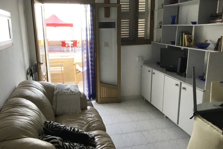 Seafront Groundfloor 2-bedroom Apartment - 1