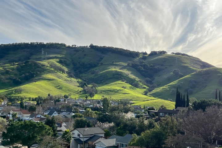 On a quiet street basked by rolling hills! - 1