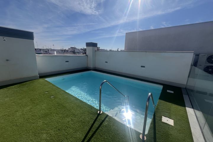 Modern apartment in historic Triana neighborhood - 2