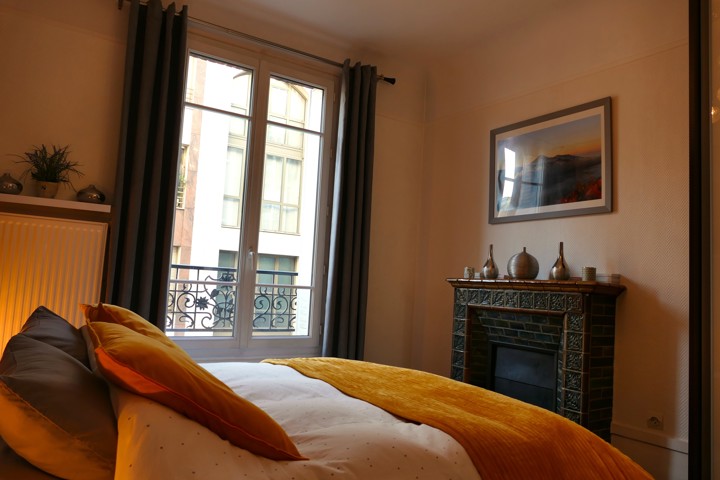 Charming Parisian Apartment: Bright and Cozy - 8