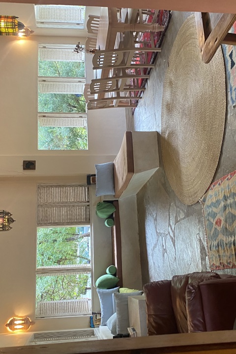 Om House - 1