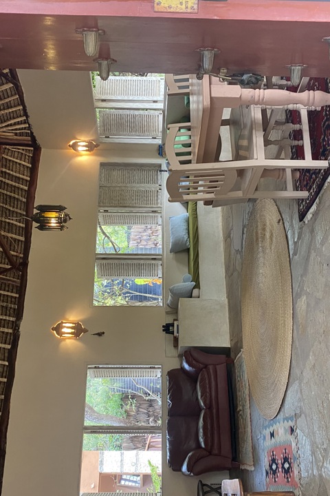 Om House - 3