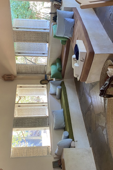 Om House - 4