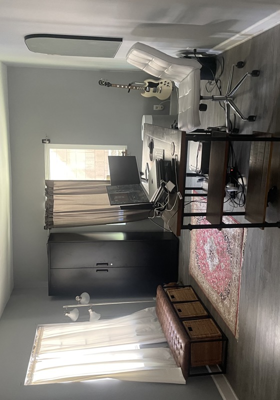 home swap in Los Angeles, California